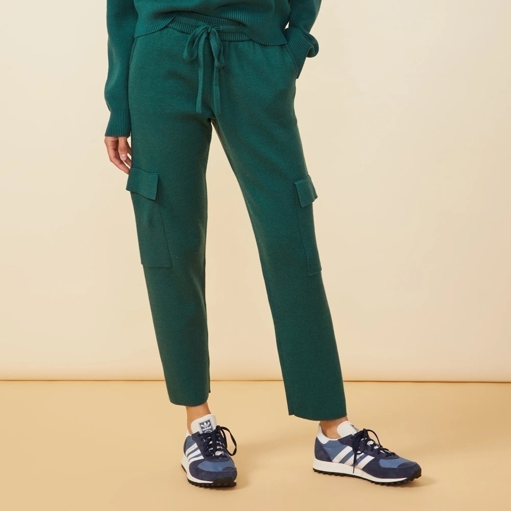 NWT MONROW Soft Knit Cargo Jogger Green Sz L